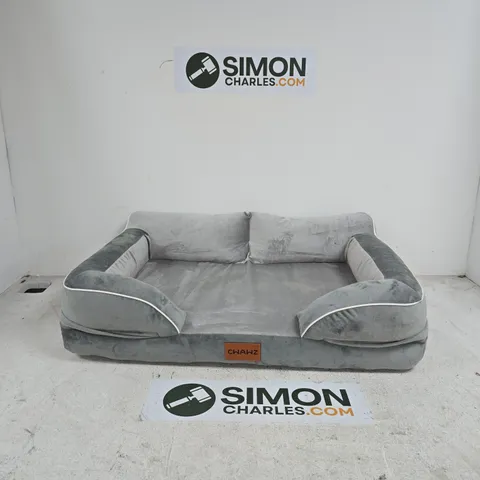 CHAWZ GREY PET BED
