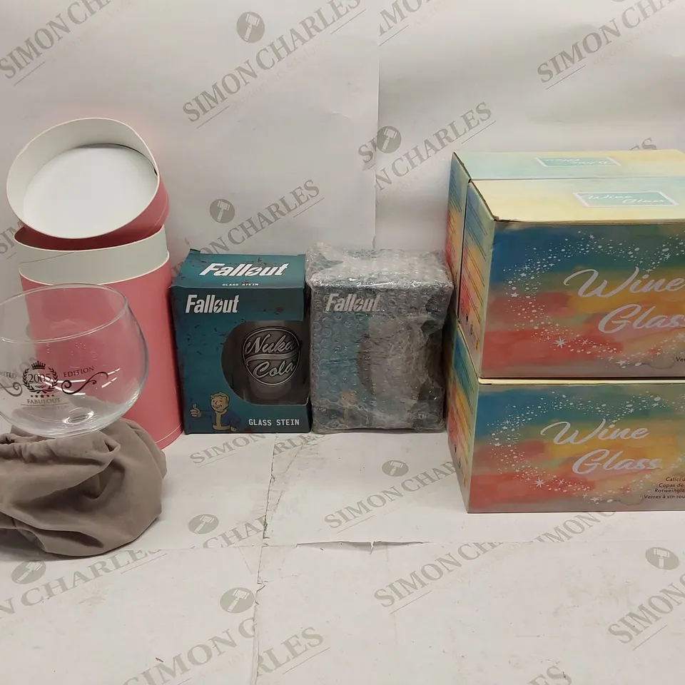 BOX OF APPROXIMATELY 7 BRAND NEW GLASSWARE PRODUCTS TO INCLUDE;