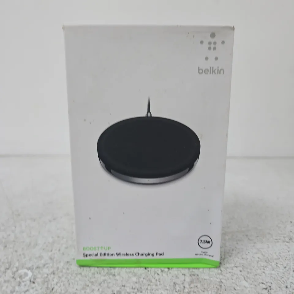 BELKIN BOOST UP SPECIAL EDITION WIRELESS CHARGING PAD