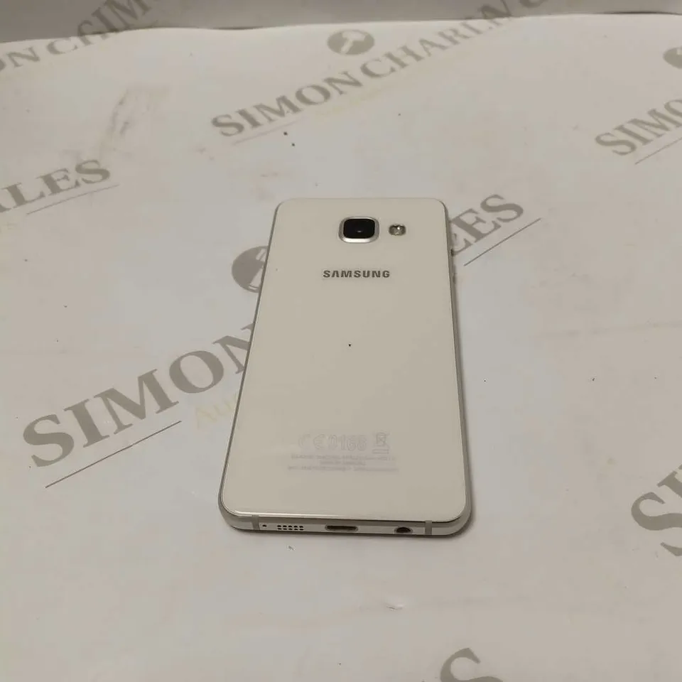 SAMSUNG GALAXY A5A SMARTPHONE 