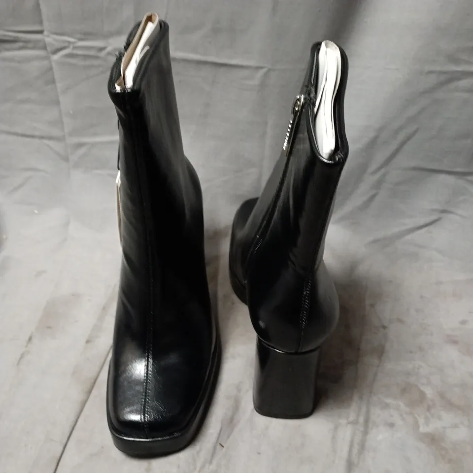 BERSHKA BLACK LEATHER PLATFORM BOOTS, UK 4 (EU 37) – WOMEN'S