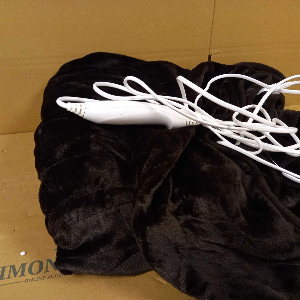 COZEE HOME HEATED PLUSH WEARABLE BLANKET