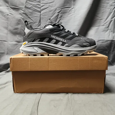 BOXED PAIR OF MERRELL MOAB SPEED 2 GTX SHOES IN ASPHALT SIZE UK 9.5