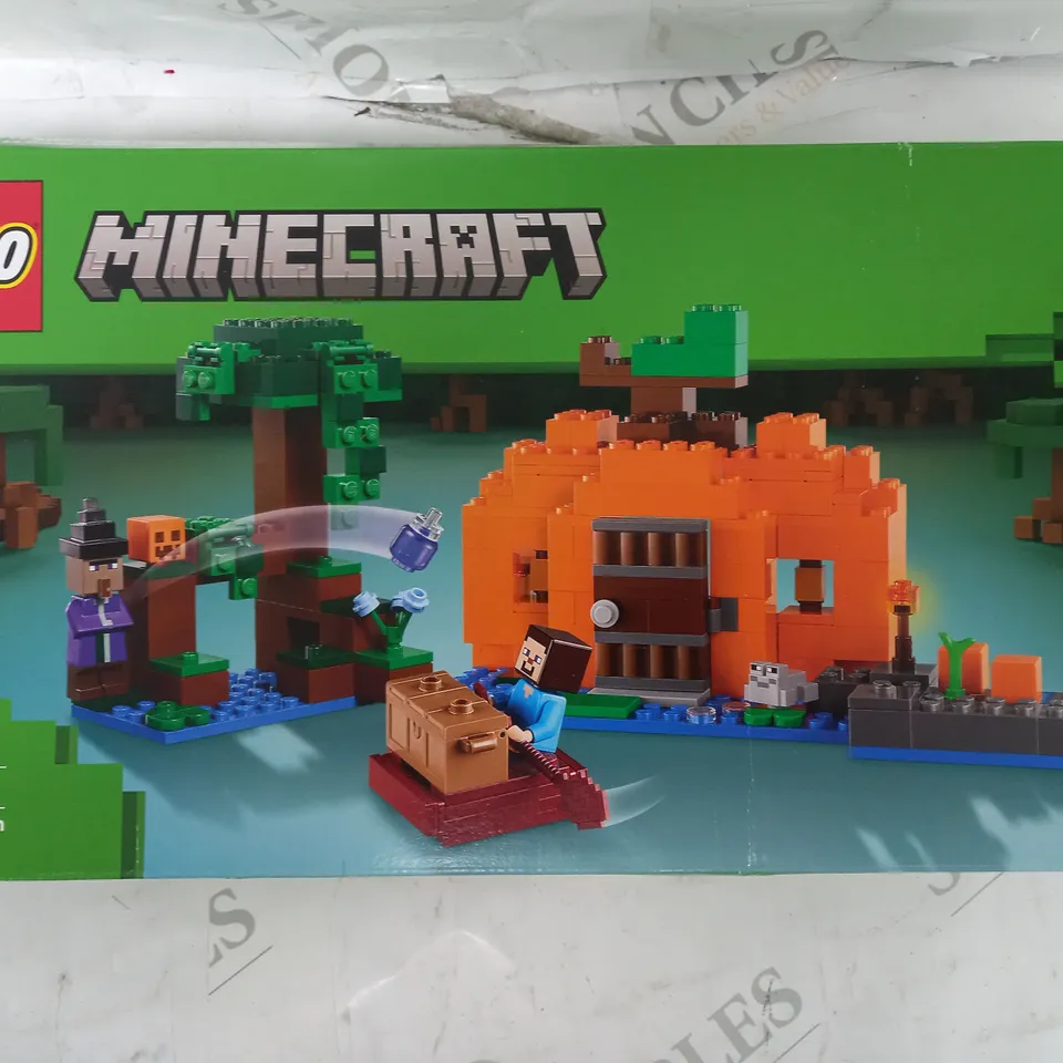 LEGO MINECRAFT THE PUMPKIN FARM