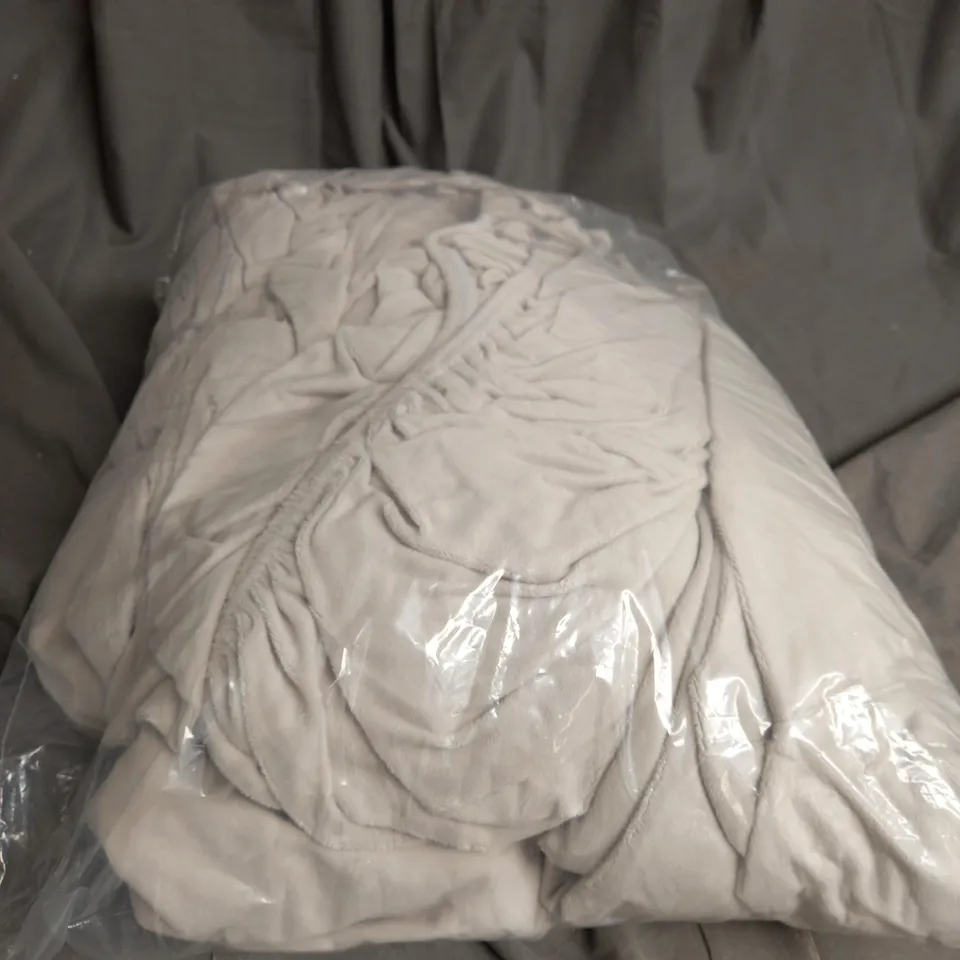 BOXED COZEE HOME SUPER SOFT SHEET IN LIGHT GREY - SUPER KING