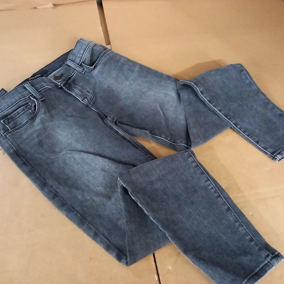 BRAND NEW J BRAND SKINNY CROP LOW RISE JEANS IN WASHED BLACK - 26