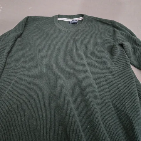 PULL & BEAR DARK GREEN JUMPER - EUR MEDIUM