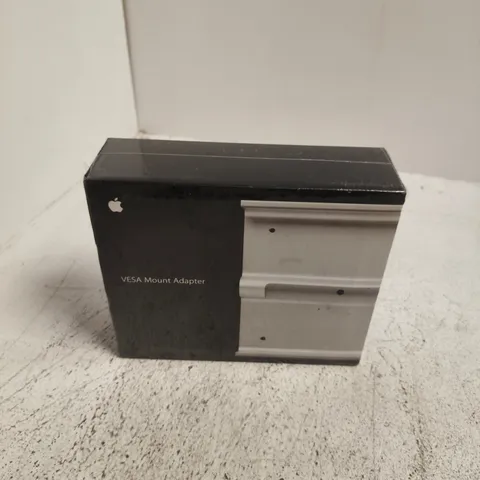 BOXED APPLE VESA MOUNT ADAPTOR