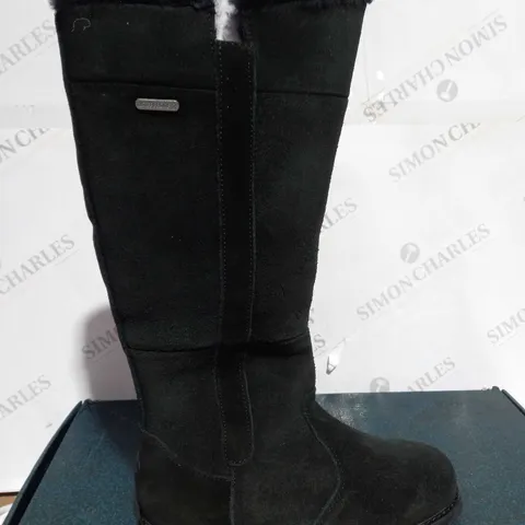 BOXED EMU AUSTRALIA "MOONTA" WATERPROOF KNEE LEATHER BOOTS, BLACK - SIZE 5