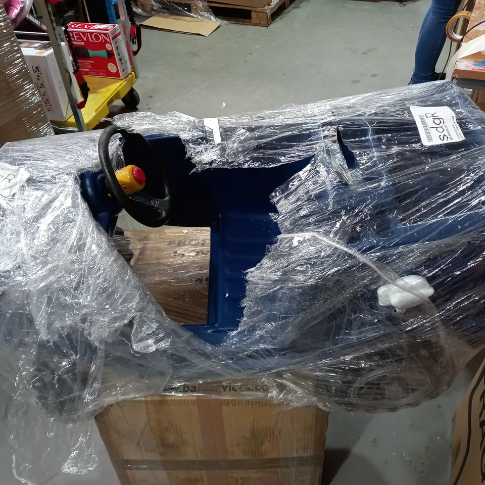 LITLE TRIKES COSY TRUCK  RRP £89.99