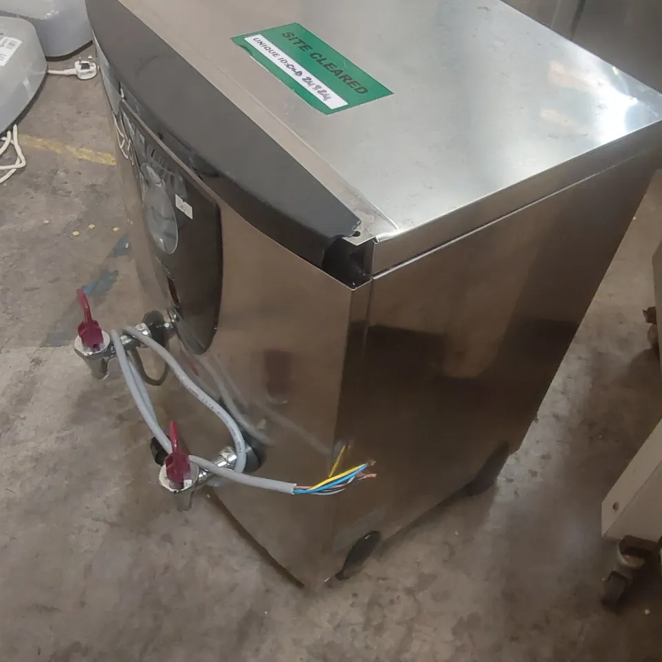 INSTANTA CT6000-9 PREMIUM COUNTER TOP BOILER TWIN TAPS