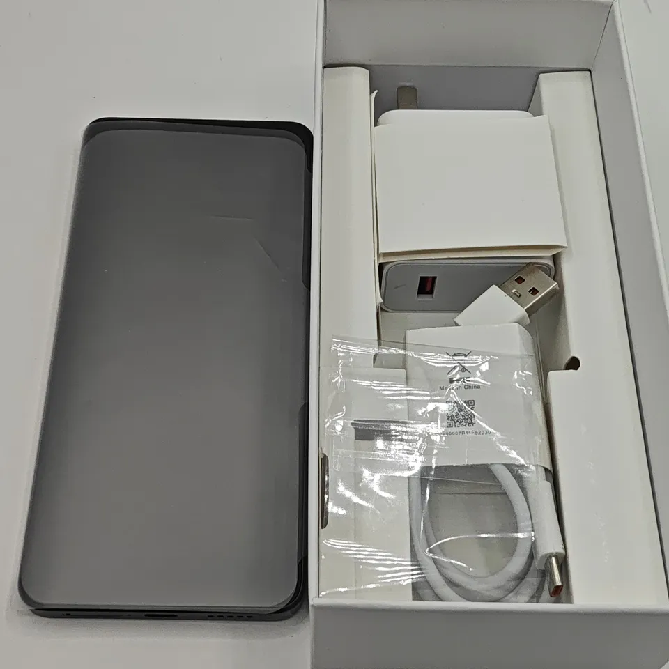 BOXED REDMI NOTE 13 PRO 5G 16/512GB IN BLACK