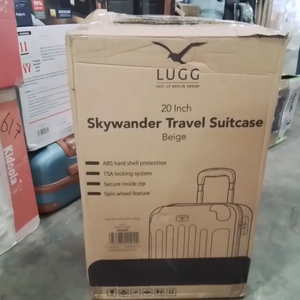 BOXED LUGG - SKYWANDER TRAVEL SUITCASE BEIGE