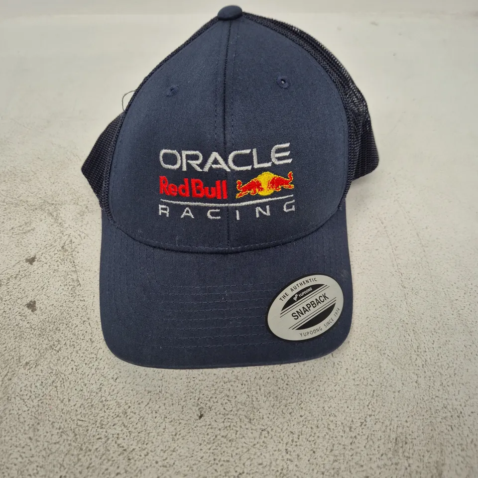 ORACLE RED BULL RACING NAVY SNAPBACK CAP – THE CLASSICS BY YUPOONG