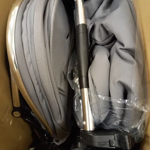 MAMAS & PAPAS OCARRO PUSHCHAIR/STROLLER