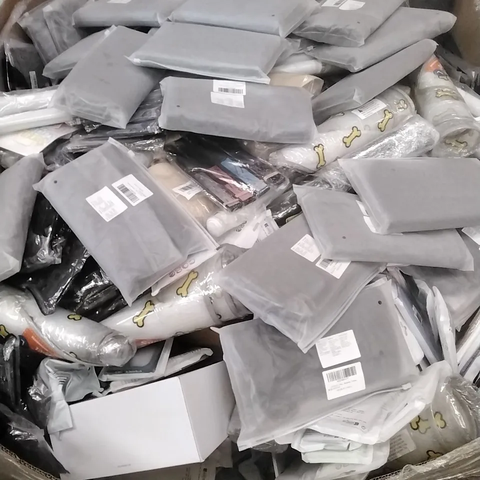 PALLET OF PHONE CASES, CURTAINS, SHOES, DOG BEDS & HOME GOODS ETC