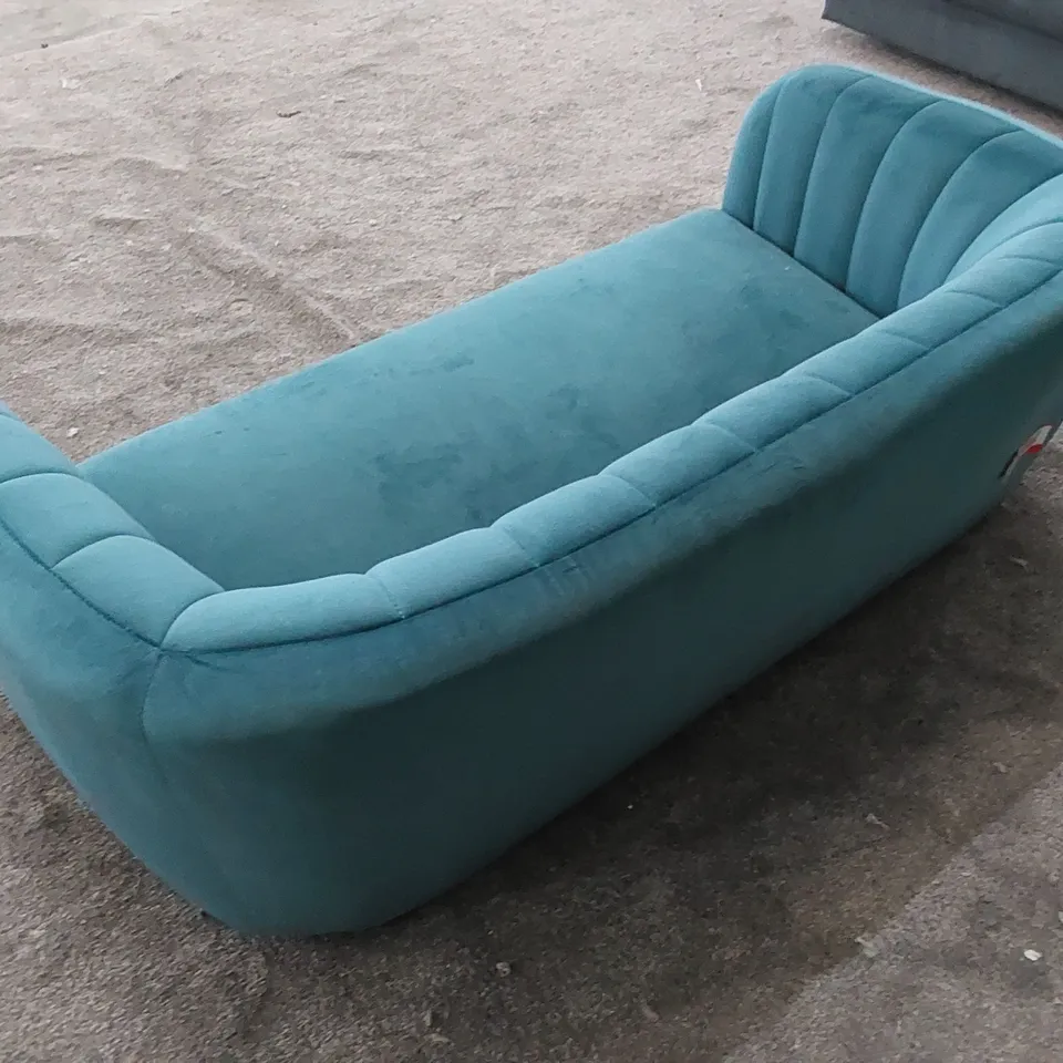 DESIGNER AYLIN SOFA 