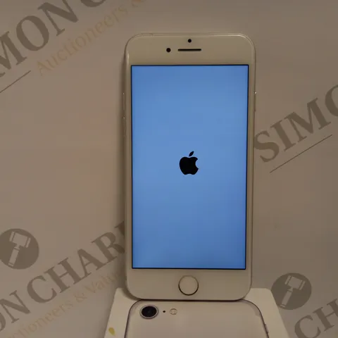 BOXED APPLE IPHONE 7 (A1778)
