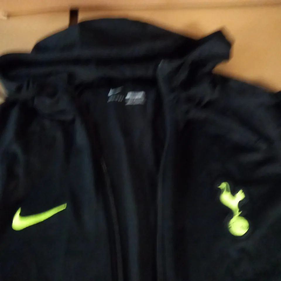 NIKE TOTTENHAM HOTSPUR ZIP THROUGH JACKET - L