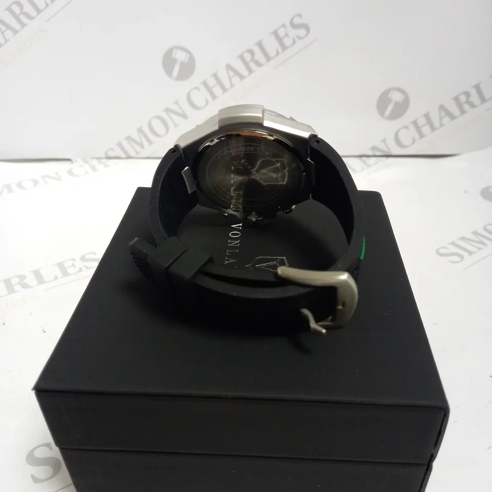 MENS VONLANTHEN CHRONOGRAPH WATCH – V200 – TEXTURED DIAL – 3ATM WATER RESISTANT – BLACK RUBBER STRAP