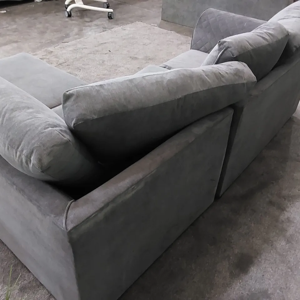DESIGNER CHAUDRI 2-PIECE UPHOLSTERED CORNER SOFA GREY