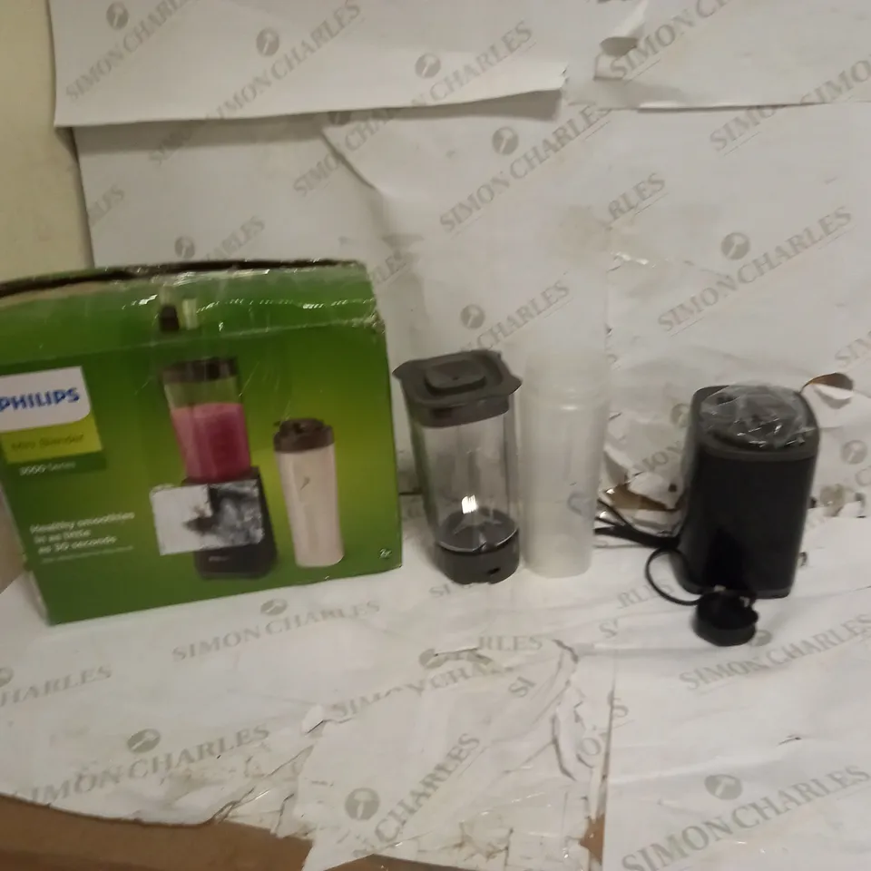 PHILIPS MINI BLENDER AND SMOOTHIE MAKER