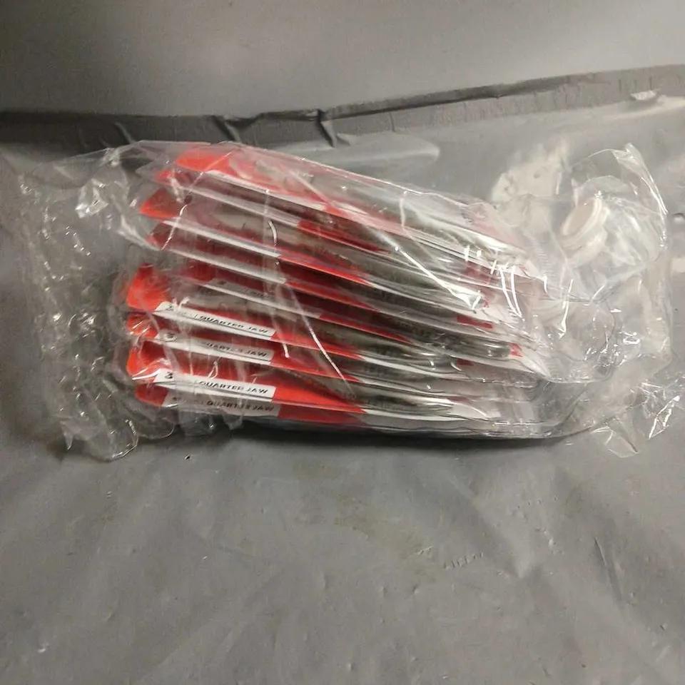 SEALED STALEKS APPROXIMATELY X10 CLASSIC 12/3 CUTICLE NIPPERS