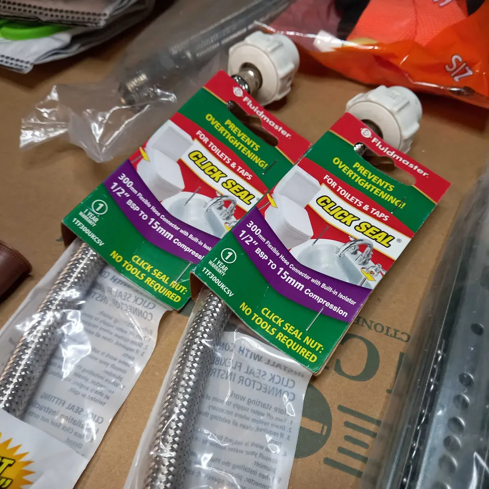 LOT OF APPROX 15 ASSORTED HOUSEHOL/ DIY RELATED ITEMS TO INCLUDE: ALL PURPOSE ADHESIVE, SILICONE, CLICK SEAL