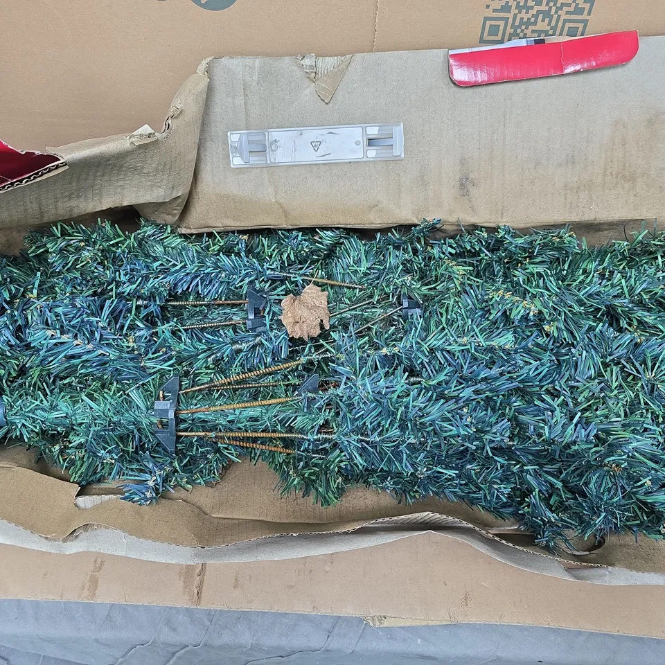 GEORGE HOME 6FT GREEN TREE