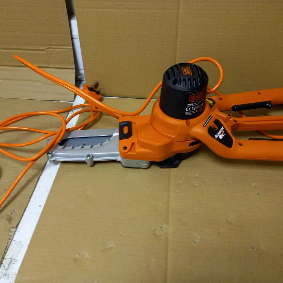 BLACK+DECKER ALLIGATOR POWERED LOPPER 550 W WITH CHAINSAW