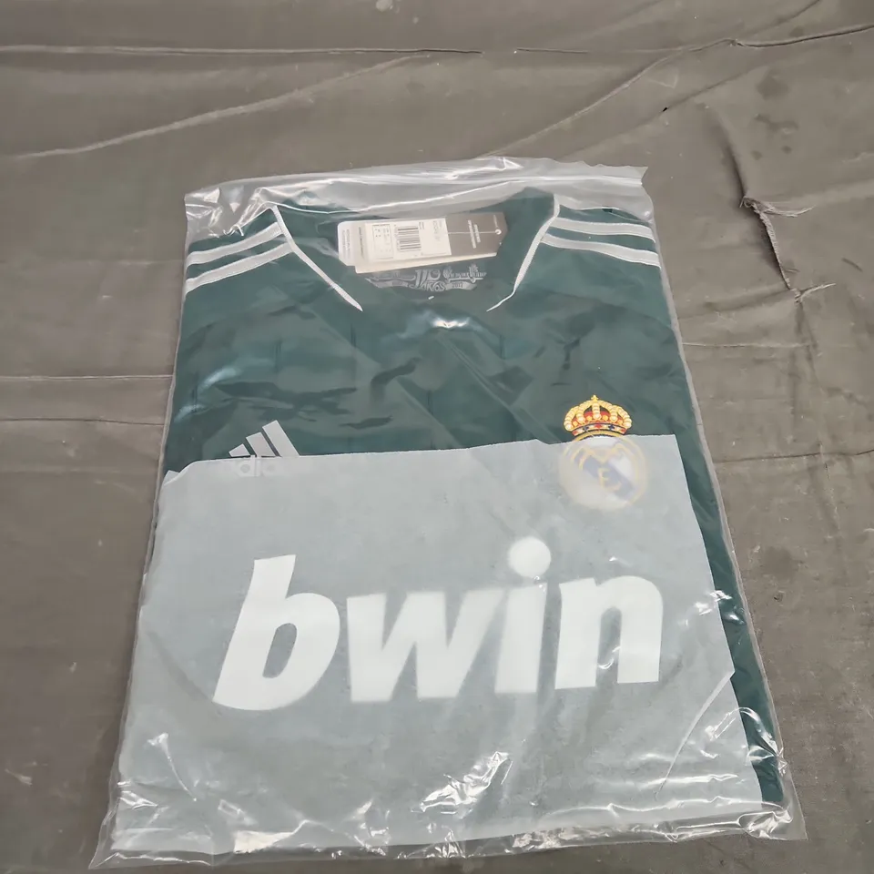 BAGGED REAL MADRID FC AWAY JERSEY - SIZE M