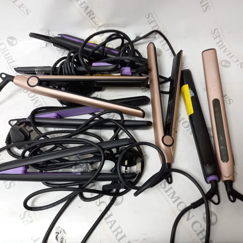 LOT OF 8 UNBOXED REVAMP HAIR STARIGHTENERS