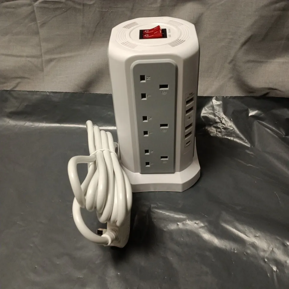 XT-E5211 MULTIFUNCTIONAL POWER STRIP – 12 AC OUTLETS, USB PORTS & USB-C