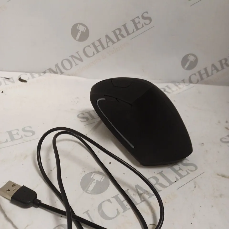 WIRELESS VERTICAL ERGONOMIC USB MOUSE