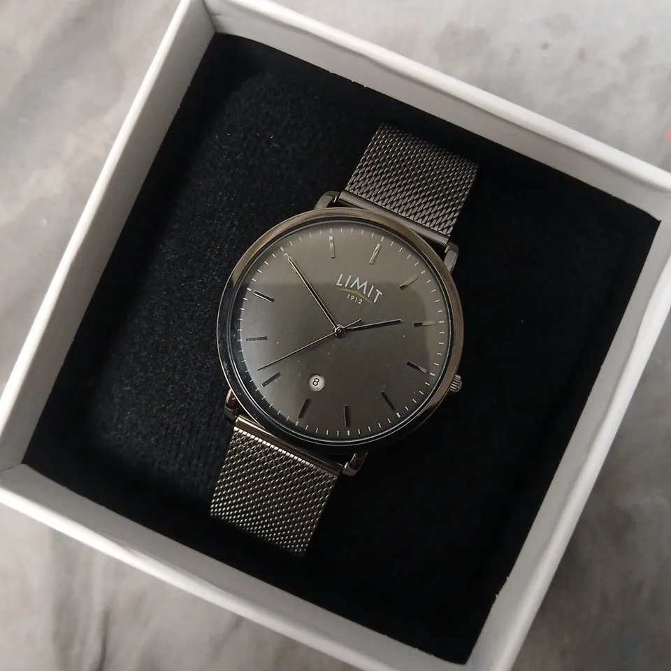 BOXED LIMIT 1912 WATCH IN BLACK