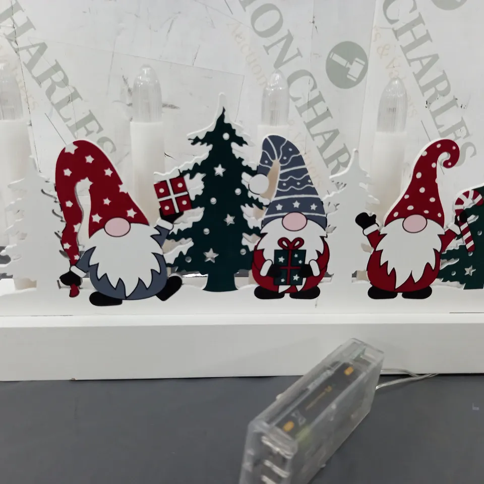 BOXED FESTIVE GONK TABLE CANDLE