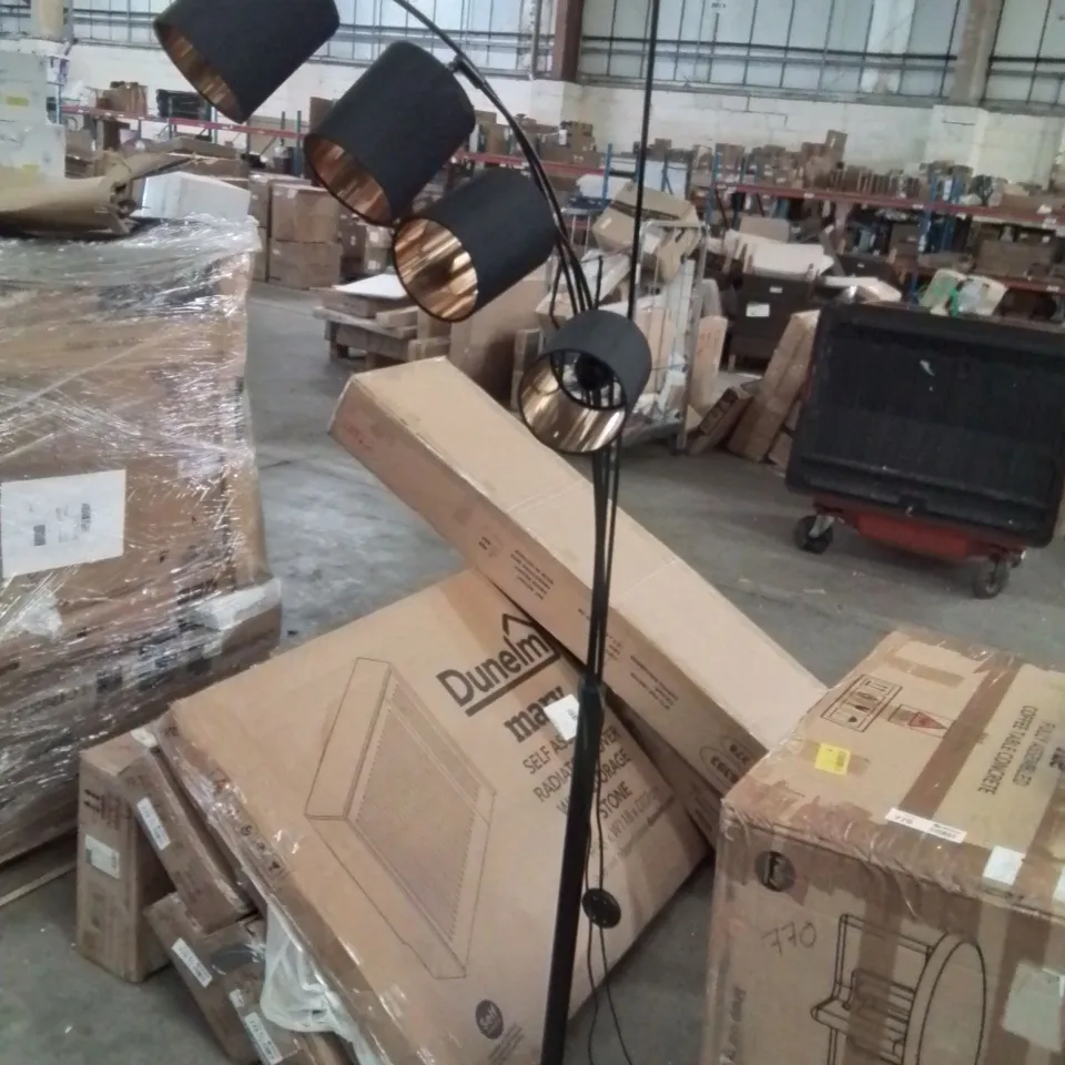 GENTLE 204CM TREE FLOOR LAMP