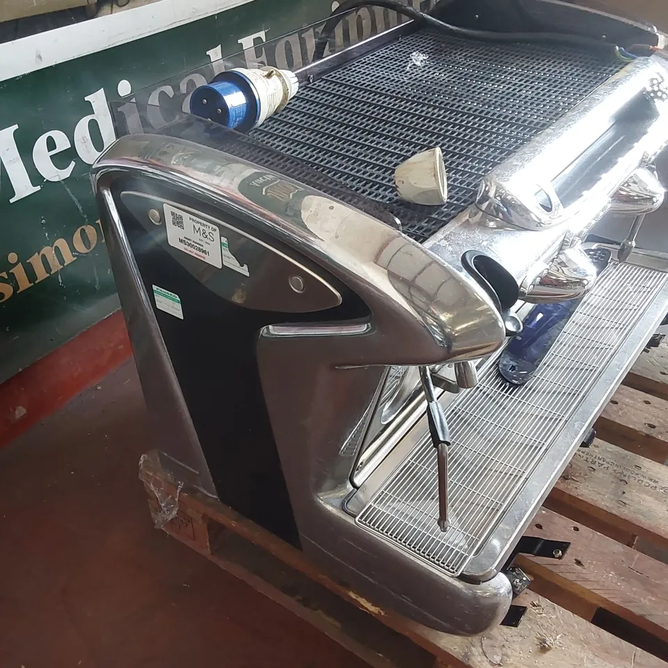 FAEMA EMBLEMA 2 GROUP COMMERCIAL COFFEE ESPRESSO MACHINE - MSEMBL2