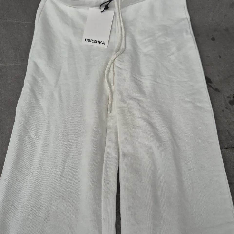 BERSHKA WHITE DRAWSTRING FLARED JOGGERS, WOMEN’S, SIZE S