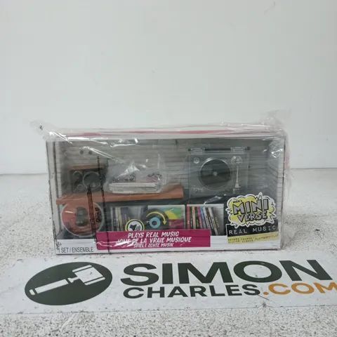 MINI VERSE REAL MUSIC RECORD PLAYER