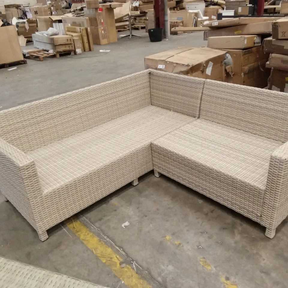 DESIGNER RATTAN CORNER SOFA AND TABLE // MISSING CUSHIONS
