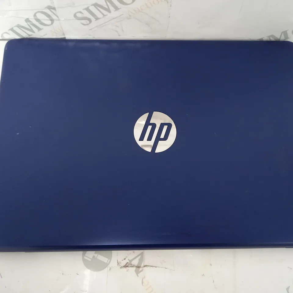 HP LAPTOP 11-AK0513SA