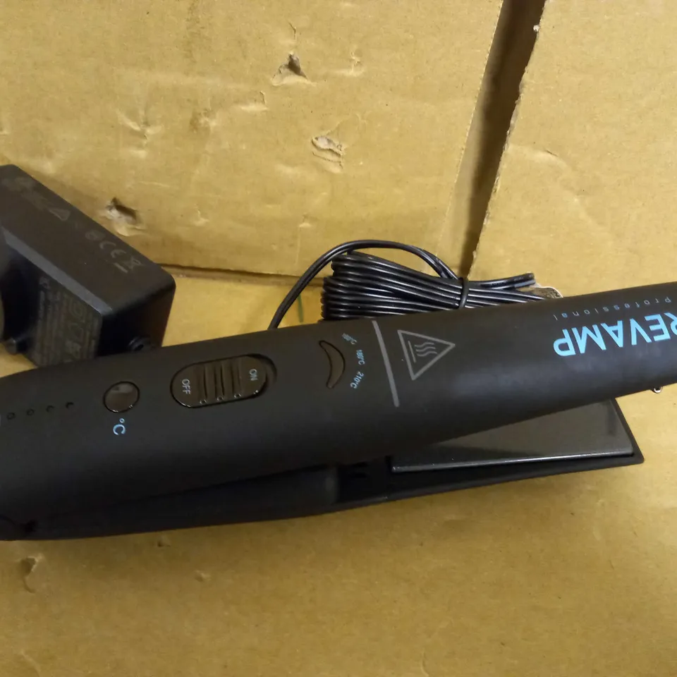 PROGLOSS LIBERATE CORDLESS CERAMIC STRAIGHTENER RRP £100