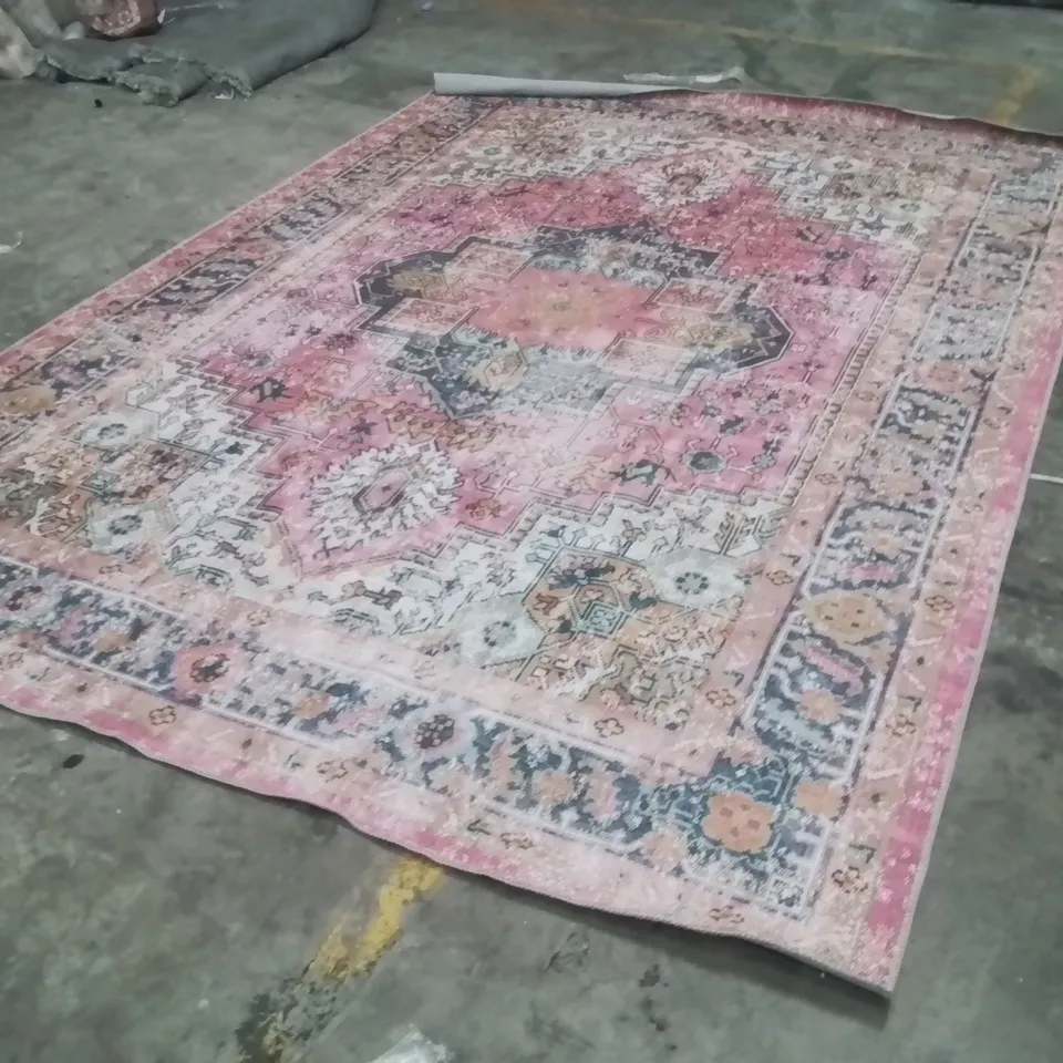 QUALITY DESIGNER AREA RUG - APPROXIMATELY 330X240CM