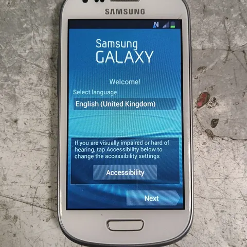 SAMSUNG GALAXY S3 MINI MOBILE PHONE IN WHITE