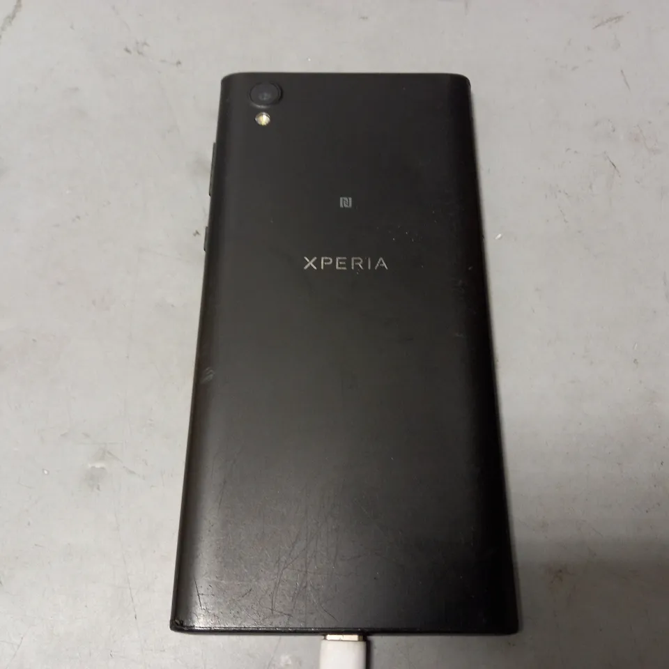 SONY XPERIA G33111