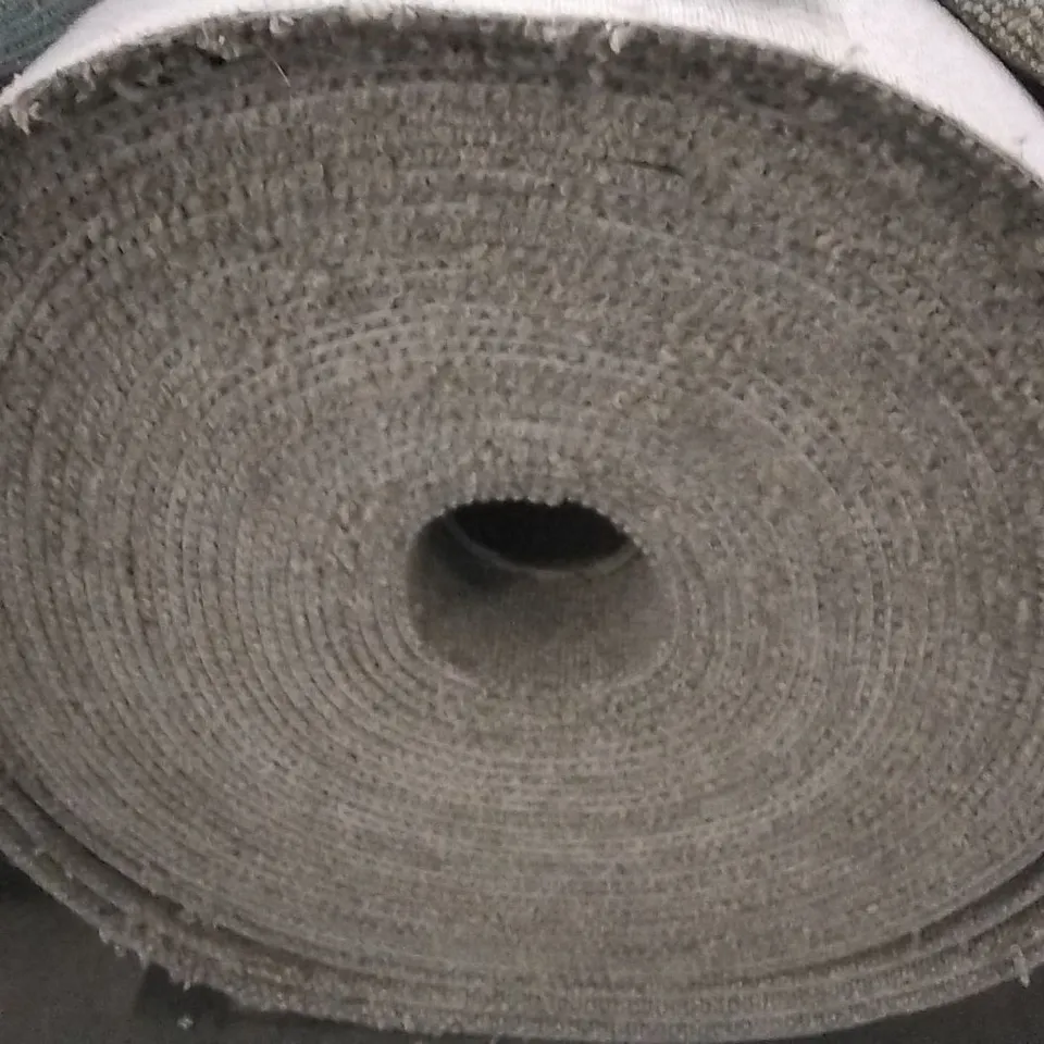 ROLL OF PADSTOW HARE PEBBLE TWD STONE CARPET APPROXIMATELY 4M X 41.7M