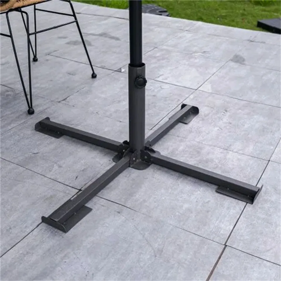 BOXED HOBI METAL FREESTANDING UMBRELLA BASE (1 BOX)