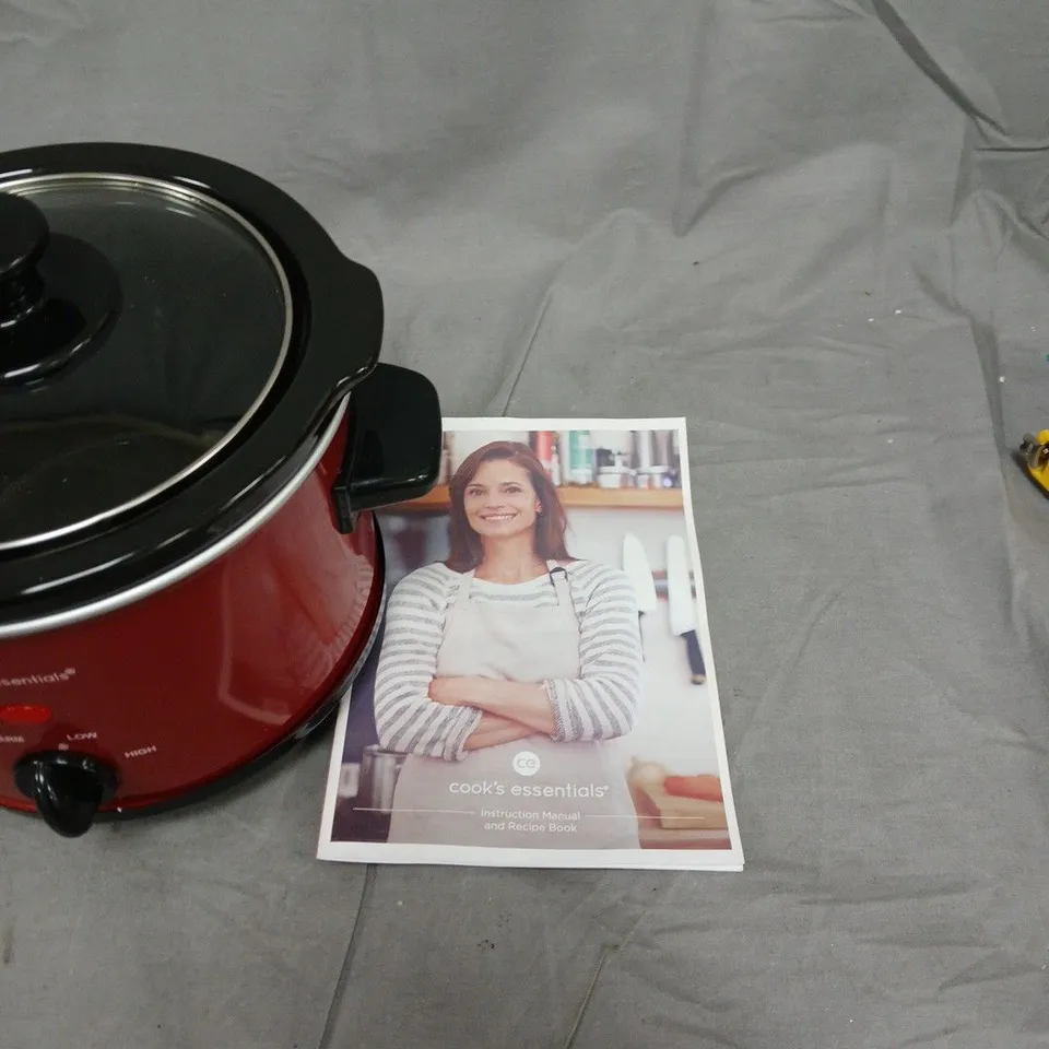 COOK'S ESSENTIALS RED SLOW COOKER WITH GLASS LID