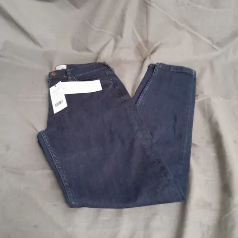 FRNCH CONNECTION SOFT STRETCH SKINNY HIGH RISE JEANS IN DARK WASH SIZE 6